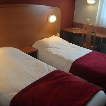 Hotel Initial By Balladins Amiens \/ Longueau