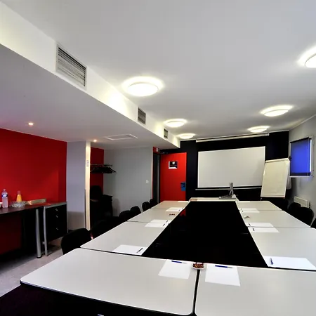 Initial By Balladins Amiens \/ 2* Longueau