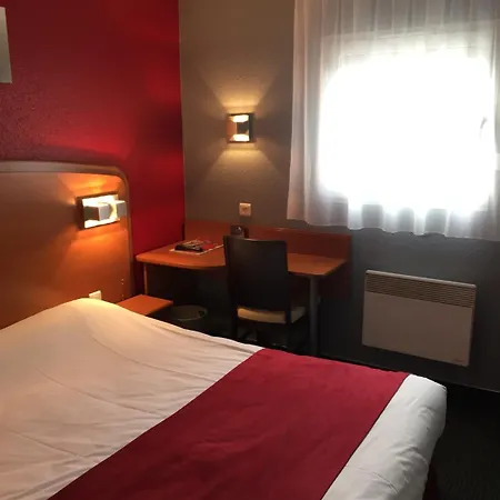 Initial By Balladins Amiens \/ Hotel Longueau