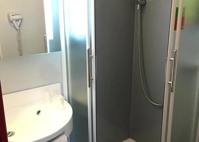 Initial By Balladins Amiens \/ Szálloda 2*